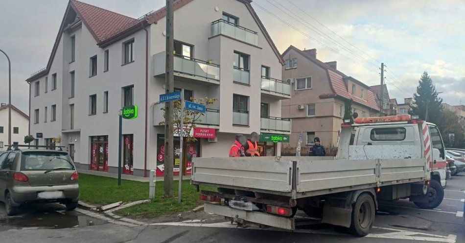 zdjęcie: Niebezpieczne parkowanie w Strzelinie ! / fot. KPP w Strzelinie