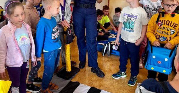 Policja i gmina uczą dzieci bezpieczeństwa na drodze
