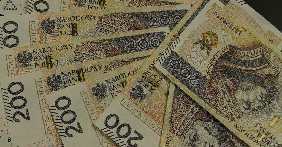 zdjęcie: Dwaj młodzi mieszkańcy Krakowa padli ofiarami oszustw „na pracownika banku” / pixabay/7350701