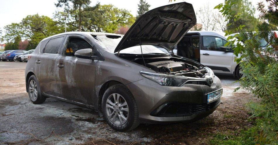 zdjęcie: Konińscy policjanci ustalili sprawcę podpalenia Toyoty / fot. KMP w Koninie
