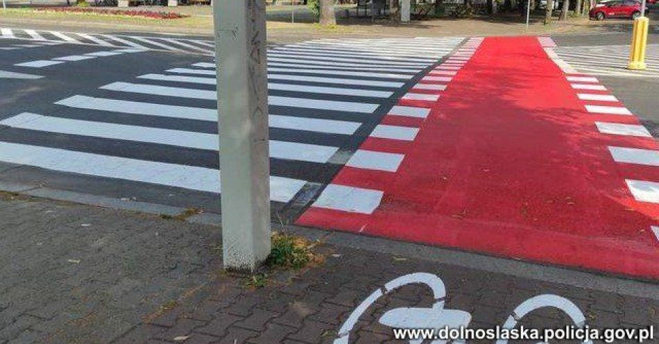 zdjęcie: Przejazd dla rowerów - to nie przejście dla pieszych! Zanim spowodujesz zagrożenie - przeczytaj! / fot. KPP w Świdnicy