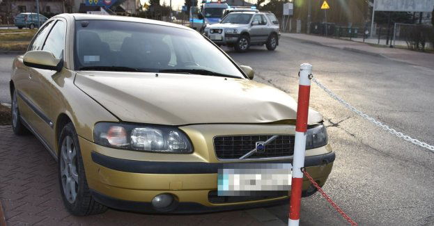 Spowodował kolizję. Tłumaczył, że jest „tylko po dwóch piwach”