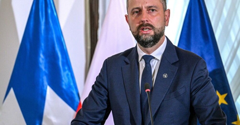 zdjęcie: Na początku września ruszy obóz szkoleniowy na poligonie w Nowej Dębie / fot. PAP