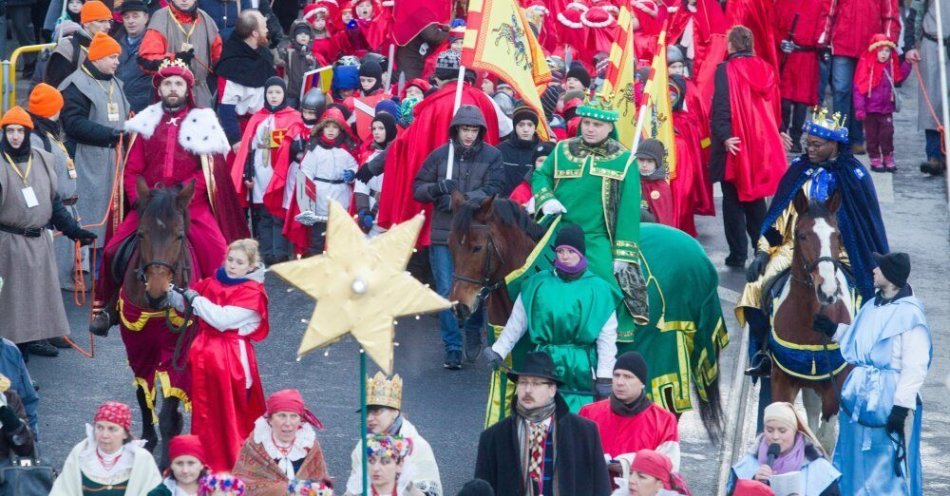 zdjęcie: Orszak Trzech Króli po raz pierwszy z własnym hymnem / fot. PAP