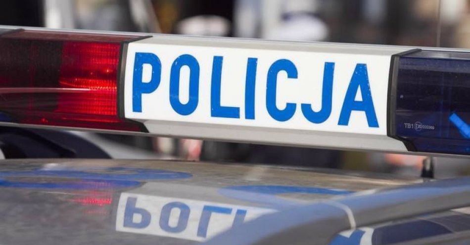 zdjęcie: Areszt dla 28 – latka, który nie zatrzymał się do kontroli drogowej, był pijany i posiadał dożywotni zakaz prowadzenia pojazdów / fot. KPP w Sławnie