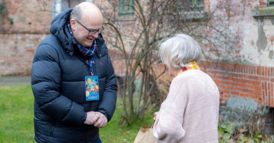 zdjęcie: Pakiety w ramach akcji Wigilia dla Seniora rozdane / fot. UM Grudziądz