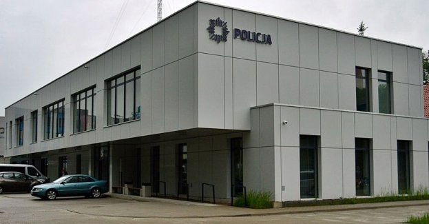 Dwie osoby były poszukiwane przez prokuraturę, jedna - skazana przez sąd - miała do zapłacenia zaległą grzywnę