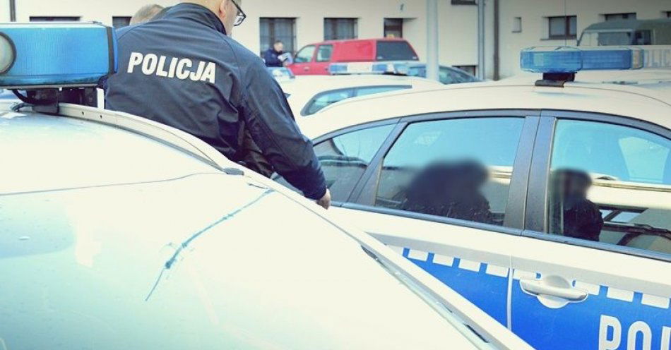 zdjęcie: Osoby poszukiwane codziennie zatrzymywane. Wczorajszego dwie kolejne trafiły w ręce policjantów / fot. KMP w Wałbrzychu