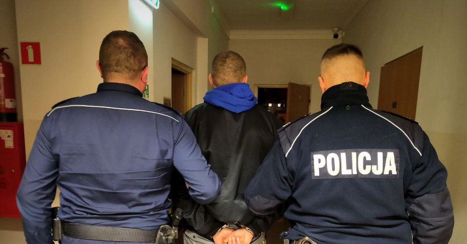 zdjęcie: Po narkotykach zasnął w samochodzie / fot. KPP w Bytowie