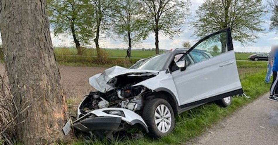 zdjęcie: Jedna osoba poszkodowana po wypadku w gminie Lichnowy / fot. KPP w Malborku