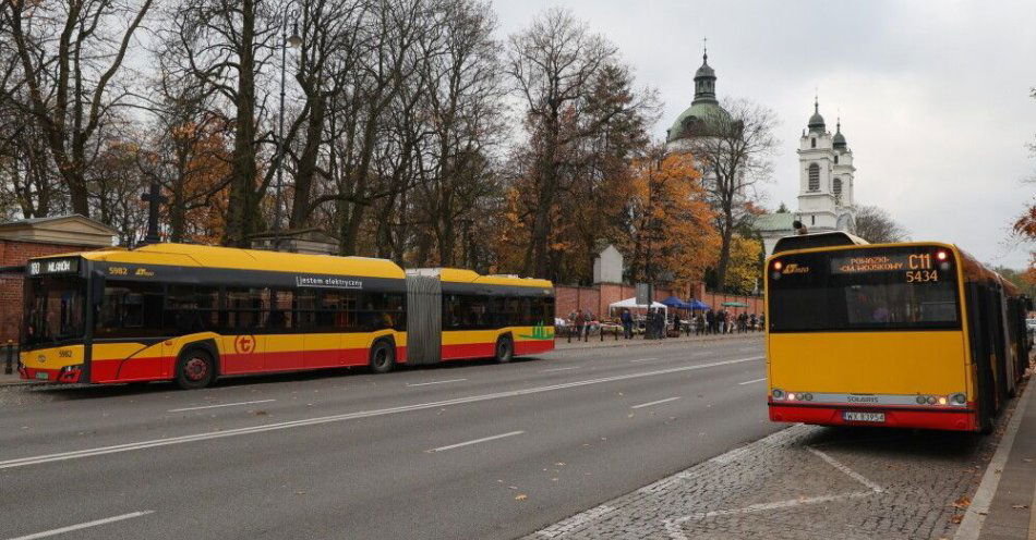 zdjęcie: Od soboty zmieni się rozkład komunikacji miejskiej / fot. PAP