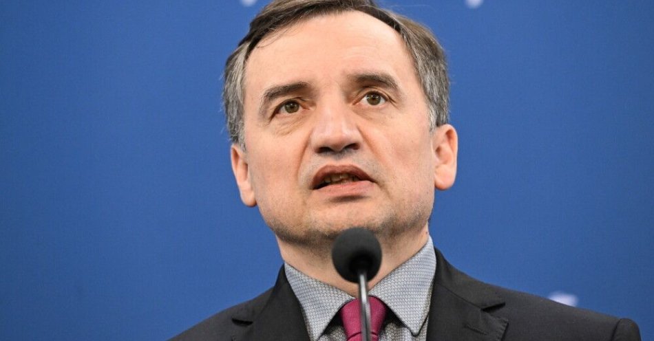 zdjęcie: Prokuratura potwierdza, że Zbigniew Ziobro został przesłuchany ws. Funduszu Sprawiedliwości / fot. PAP