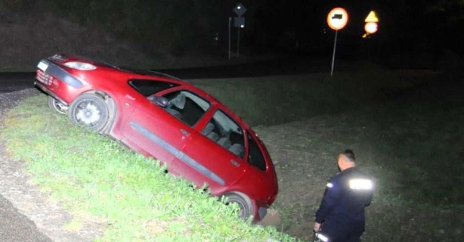 zdjęcie: Nietrzeźwy 42-latek wjechał do rowu i uciekł / fot. KPP w Tczewie