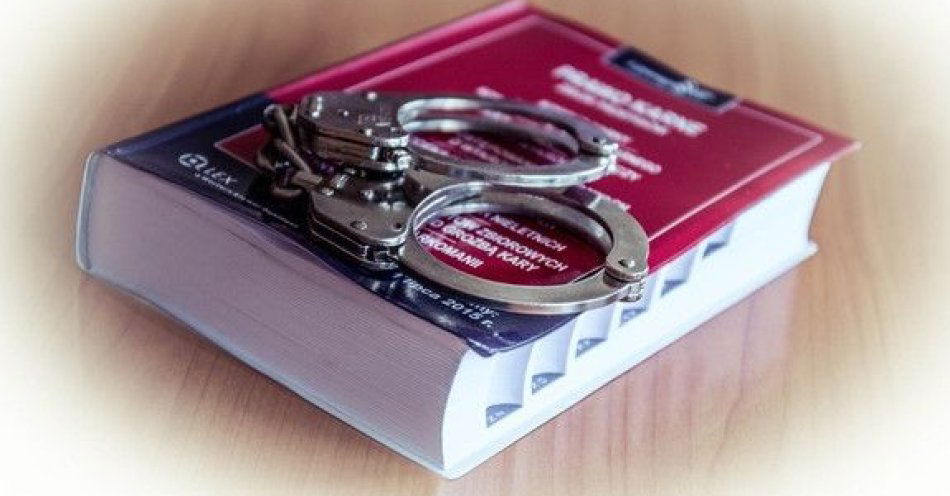 zdjęcie: Pijany kierowca z sądowym zakazem zatrzymany w Andrychowie / fot. KMP w Wadowicach