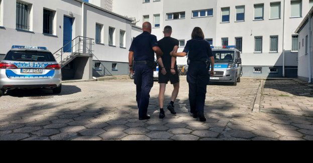 Ze skradzionej damki przesiadł się do skradzionego auta