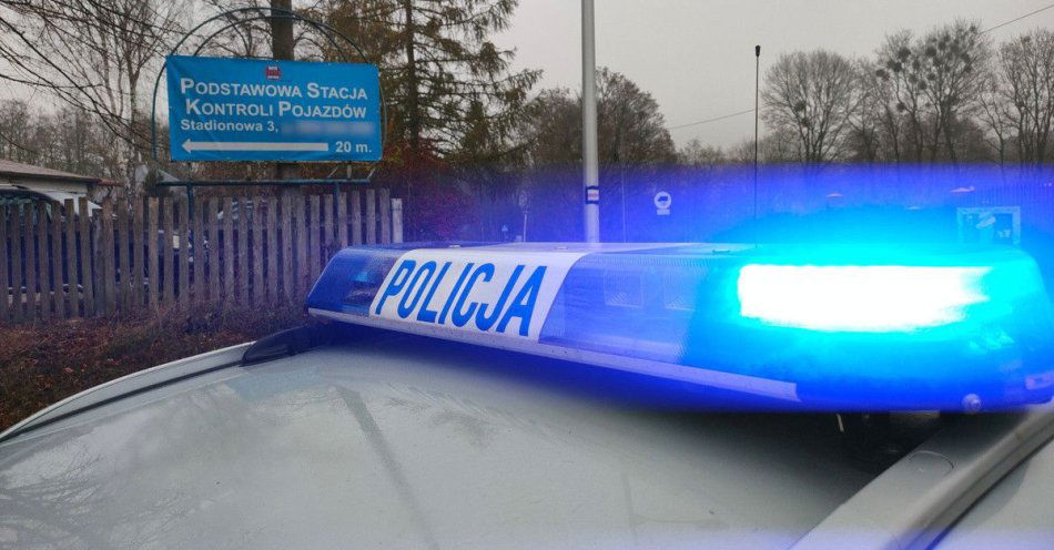 zdjęcie: Bezpłatne sprawdzenie świateł w Gołdapi 6 grudnia / fot. KPP w Gołdapi