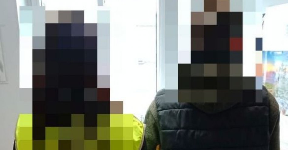 zdjęcie: Policjanci odzyskali rower i zatrzymali mężczyznę podejrzanego o jego kradzież / fot. KMP w Jeleniej Górze