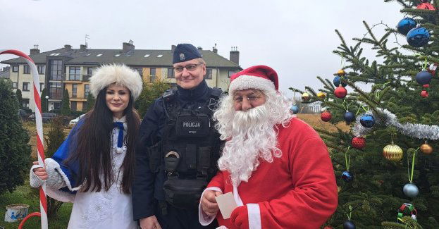 Świąteczne Sąsiedzkie Życzenia z policją i Mikołajem