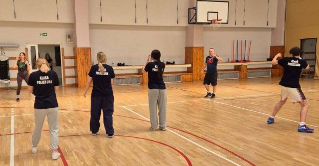 Wyjątkowa lekcja w klasie mundurowej