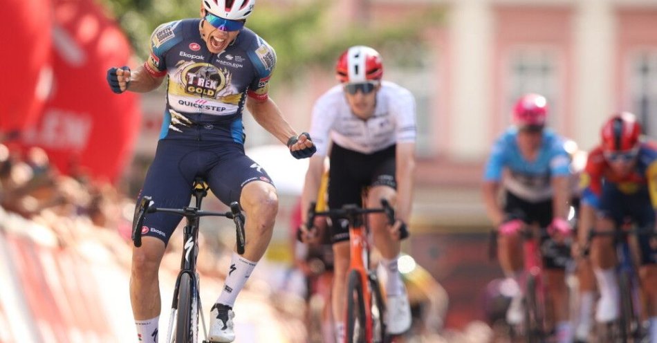 zdjęcie: Magnier wygrał w Cieszynie, Lapeira wciąż liderem Tour de Pologne / fot. PAP