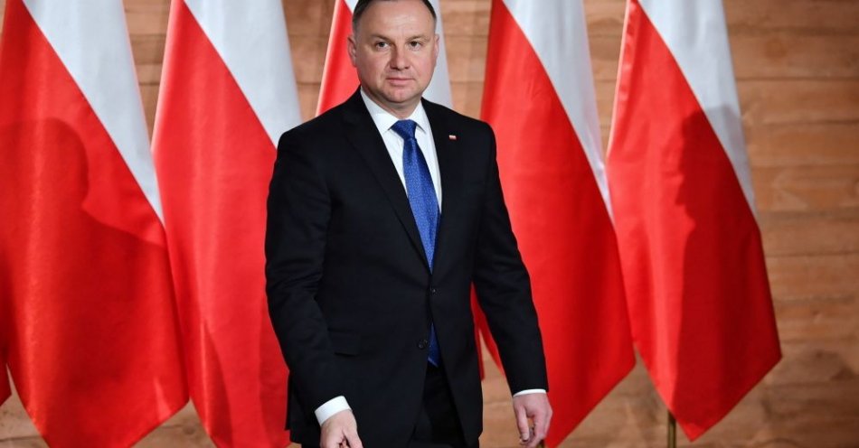 zdjęcie: Prezydent podpisał ustawę wydłużającą kadencję samorządów / fot. PAP