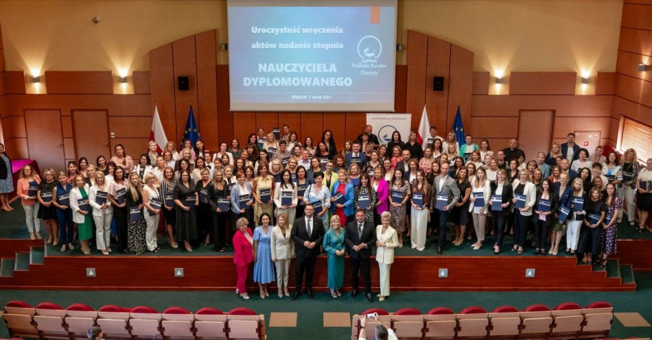 zdjęcie: Wręczenie aktów nadania stopnia nauczyciela dyplomowanego / fot. nadesłane