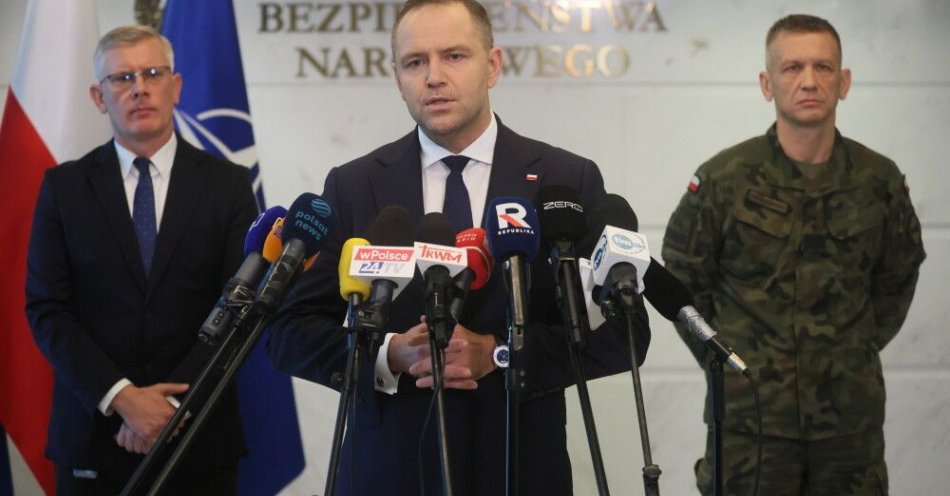 zdjęcie: Na naradzie w BBN dyskusja o możliwości uruchomienia art. 4 NATO / fot. PAP