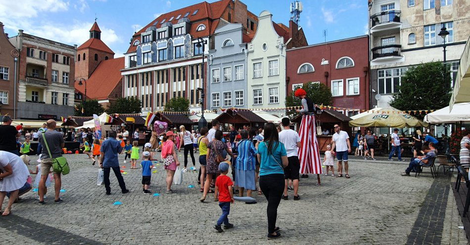 zdjęcie: Drugi dzień Jarmarku Spichrzowego w pełnym słońcu / fot. nadeslane