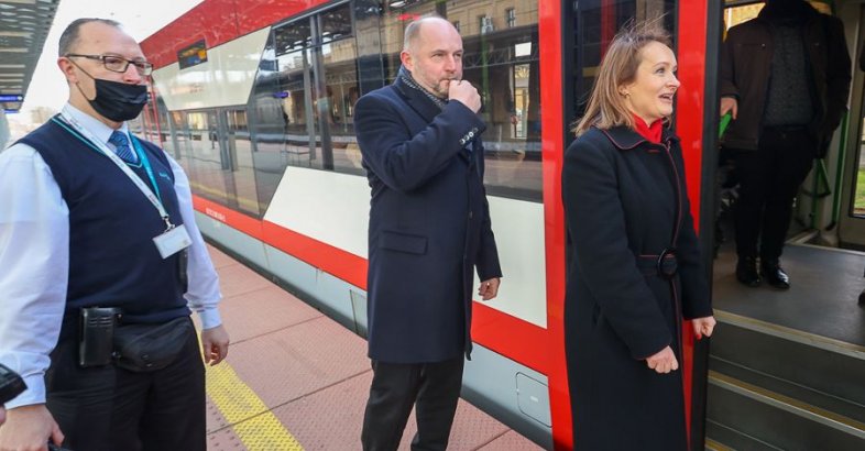 zdjęcie: Połączenia metropolitalne - przyszłość naszej kolei / fot. nadesłane