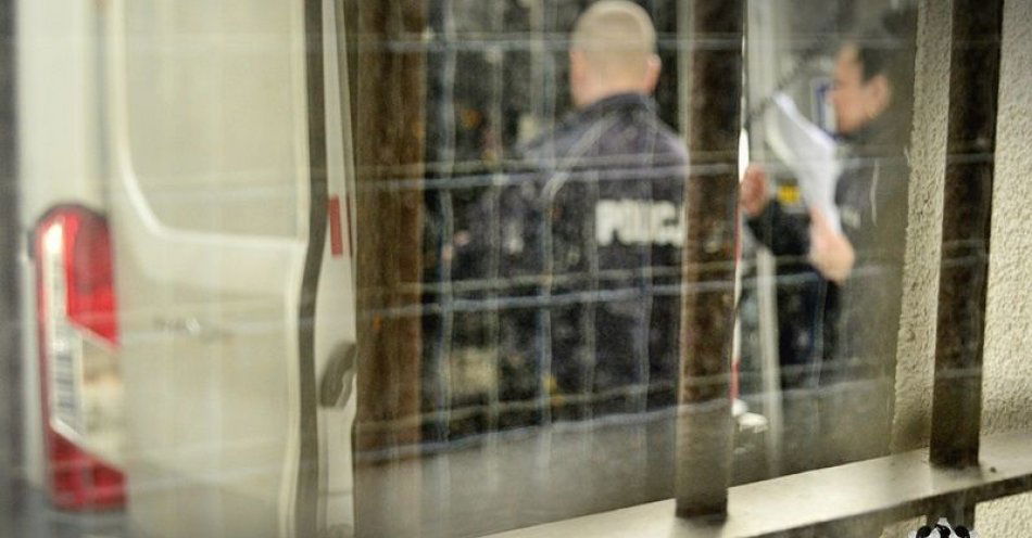 zdjęcie: Osoby poszukiwane codziennie zatrzymywane. Wczoraj dwie kolejne trafiły w ręce policjantów / fot. KMP w Wałbrzychu