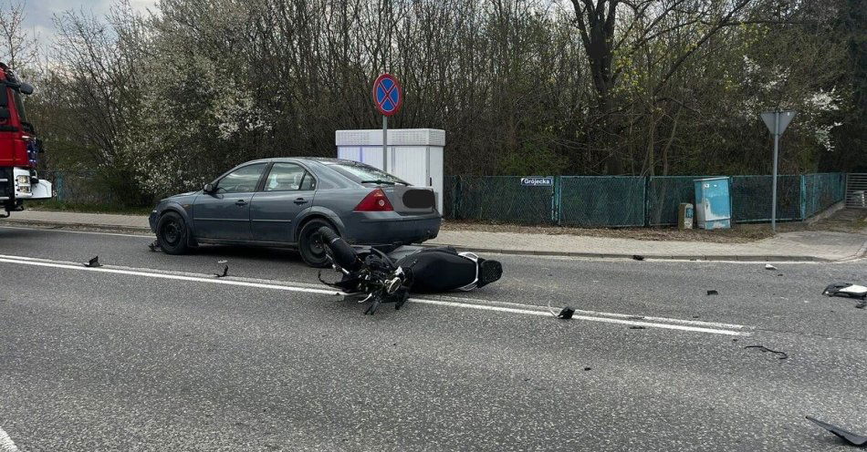 zdjęcie: Drwalew: motorowerzysta zmarł po zderzeniu z autem / fot. KPP w Grójcu