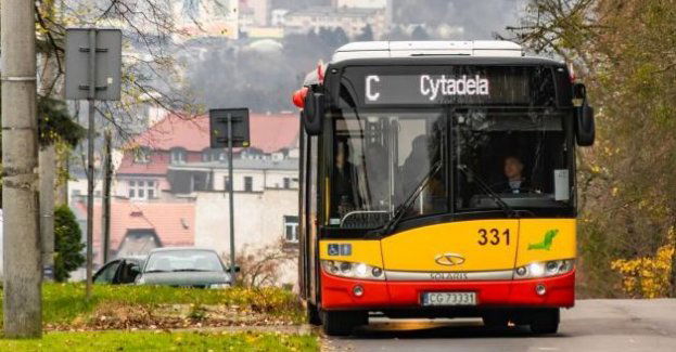 Komunikacja miejska w Święto Niepodległości