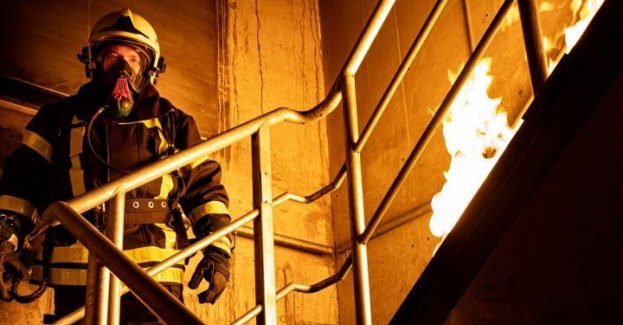 Podpaliły klatkę schodową. Nie unikną kary