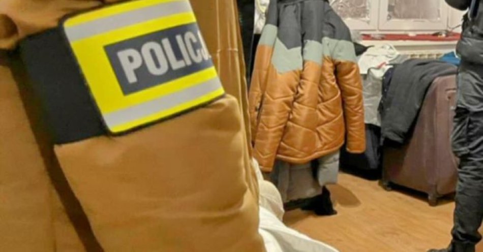 zdjęcie: Nie opłacił zasądzonej grzywny, trafił do zakładu karnego / fot. KMP Łomża