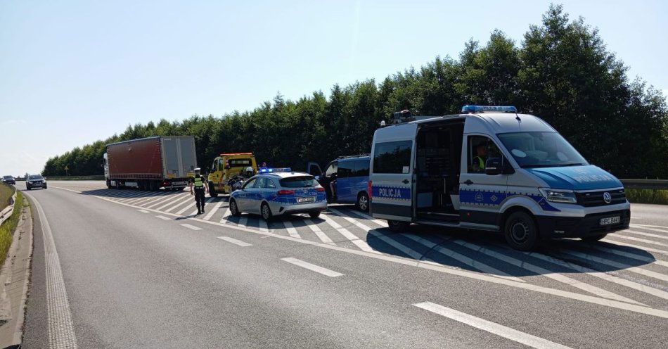 zdjęcie: Przyjechał odholować samochód. Policjanci wyczuli od niego alkohol / fot. KMP w Grudziądzu