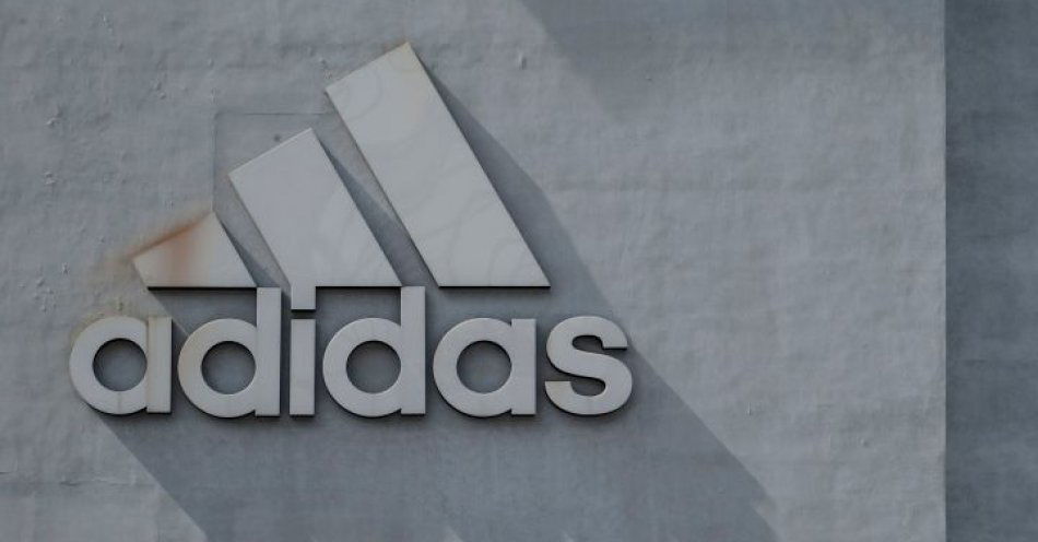 zdjęcie: Buty Adidas wędrują już 74 lata / pexels/3222146