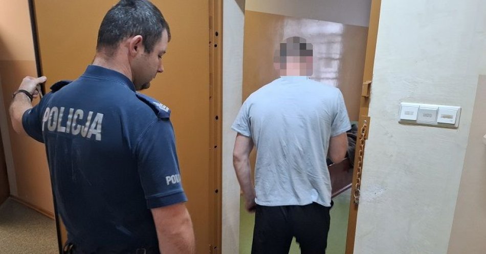 zdjęcie: Po dłuższej odsiadce wyszedł na wolność, by po roku znów trafić za kratki / fot. KPP w Lęborku