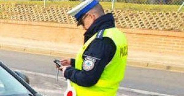 Policjanci zatrzymali kierowcę, który znacznie przekroczył prędkość