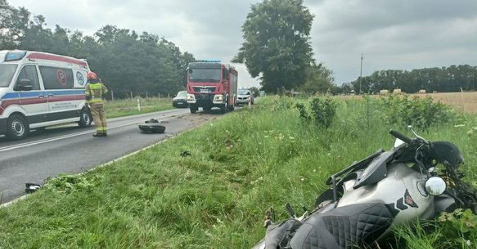 zdjęcie: Zdarzenie drogowe z udziałem motocyklisty / fot. KPP Włodawa