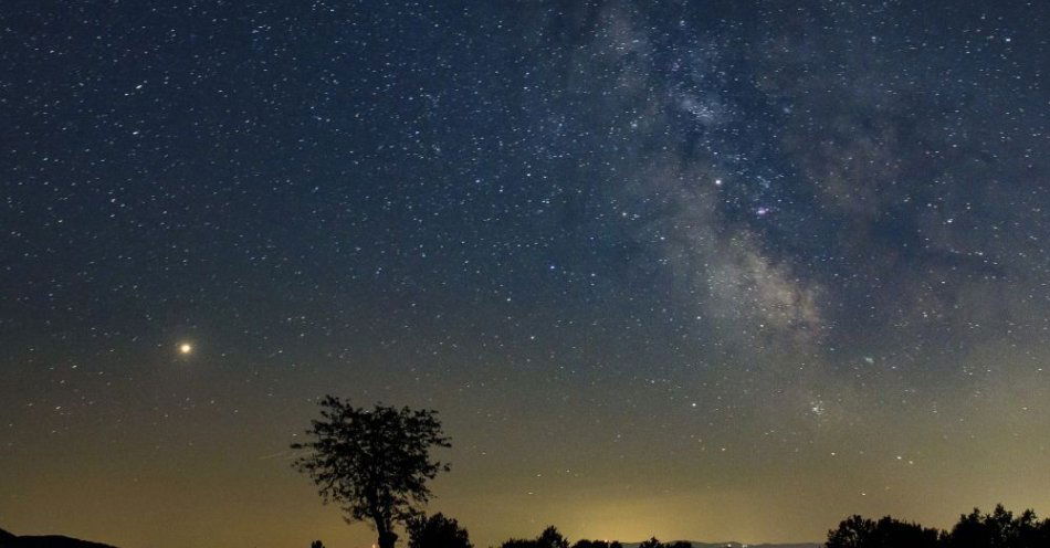 zdjęcie: Najbliższe tygodnie to dobry czas na obserwacje jasnych planet / fot. PAP