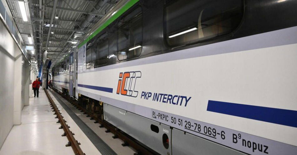 zdjęcie: PKP Intercity wznawia prace nad programem lojalnościowym dla podróżnych / fot. PAP