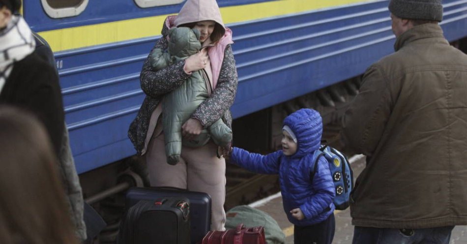 zdjęcie: Polska przyjmuje większość Ukraińców uciekających przed wojną / fot. PAP