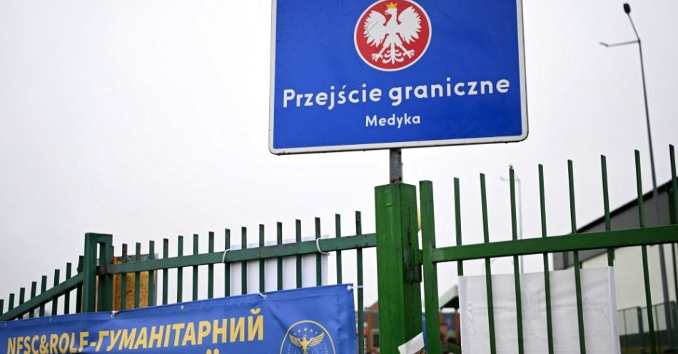zdjęcie: Ostatniej doby do Polski z Ukrainy wjechało ponad 24 tys. osób / fot. PAP