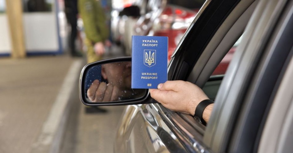 zdjęcie: Z Ukrainy do Polski wjechało 5,934 mln osób, na Ukrainę wyjechało 4,131 mln osób / fot. PAP