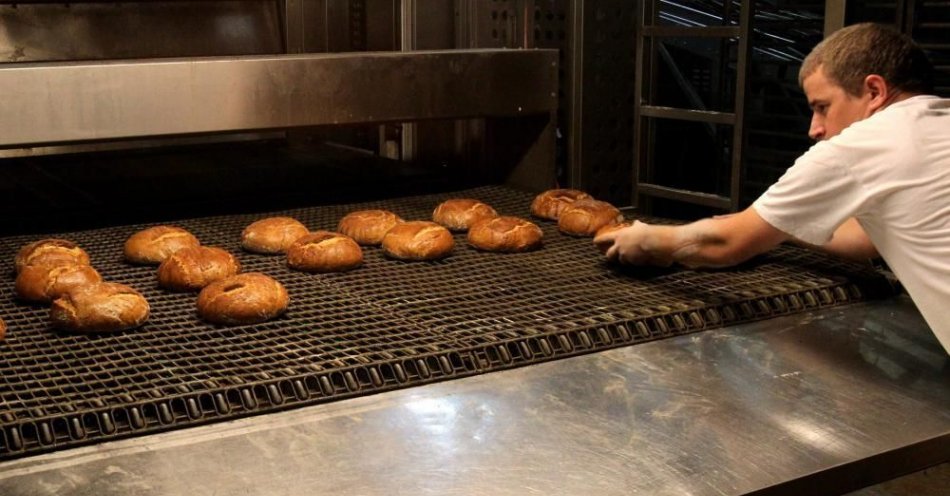 zdjęcie: Od 1 kwietnia wszystkie piekarnie i cukiernie będą korzystać z obniżonych stawek za gaz / fot. PAP