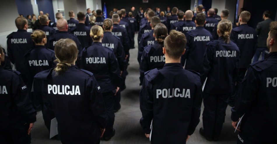 zdjęcie: Stan liczebny polskiej policji jest największy w historii / fot. PAP