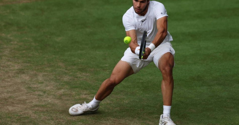 zdjęcie: Wimbledon - Alcaraz pokonał Djokovica w finale / fot. PAP