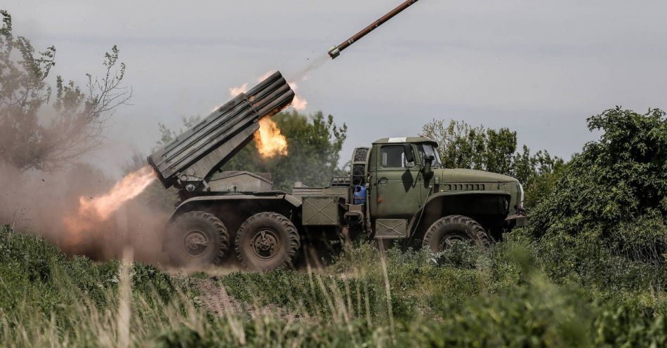 zdjęcie: Ukraina zaczęła stosować otrzymane od USA pociski kasetowe / fot. PAP