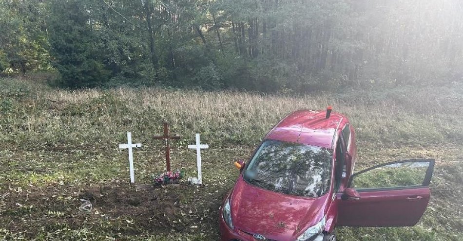 zdjęcie: Kolejne niebezpieczne zdarzenie drogowe w potocznie zwanym dołku śmierci niedaleko Dziadkowa / fot. KPP w Miliczu
