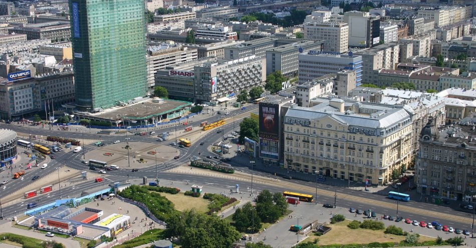 zdjęcie: Taki rozmiar strefy czystego transportu to pułapka na wszystkich mieszkańców Warszawy / pixabay/774238